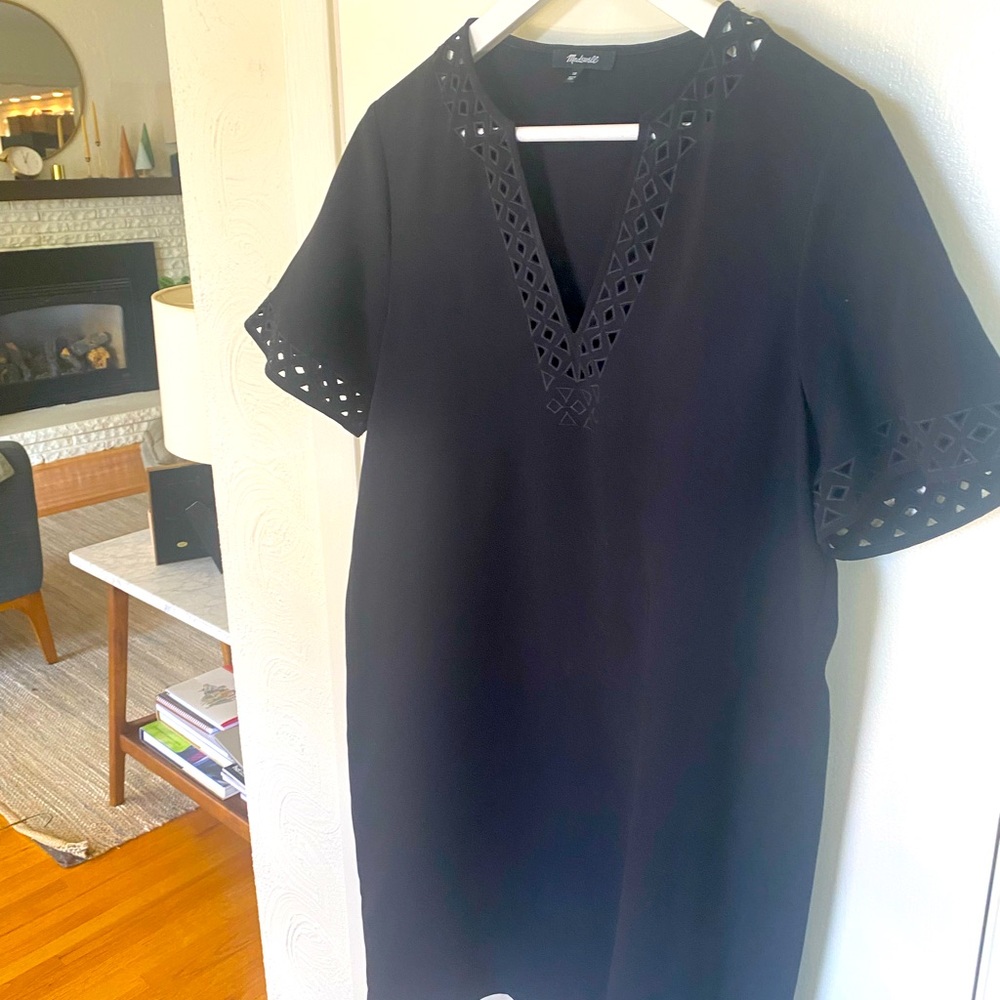 Madewell Black Eyelet Knee Length Tunic Dress. Size 10